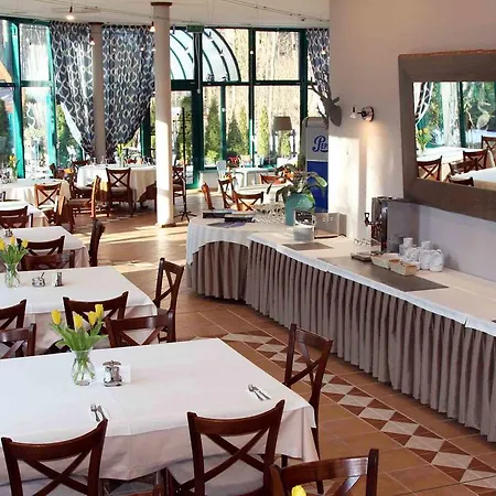 Kama Park Hotel 3*