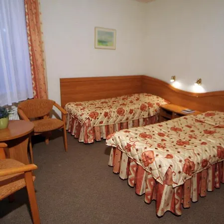 Hotel Kama Park 3*