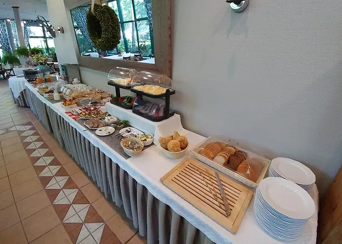 Kama Park Hotel Sierakow (Greater Poland)