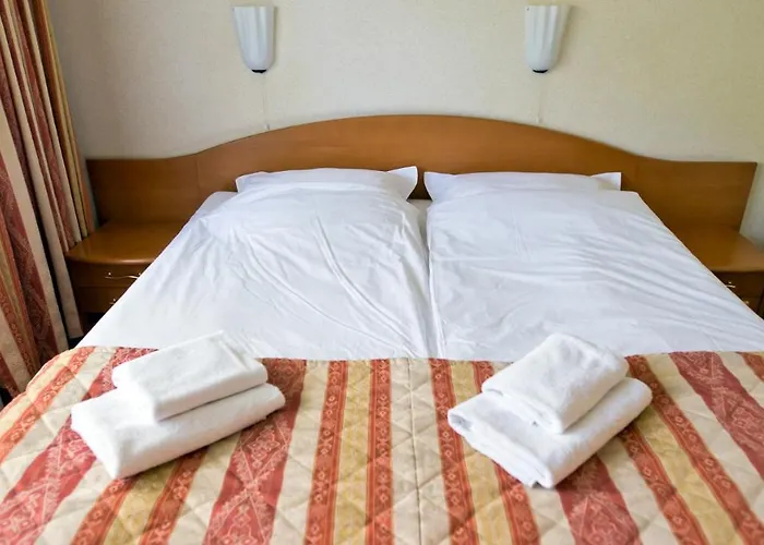 Kama Park Hotel Sierakow (Greater Poland)